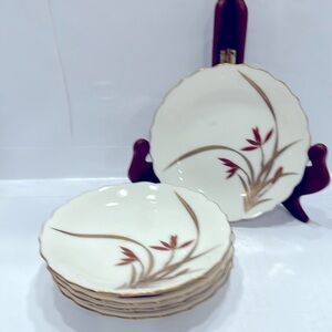 Set of 5 pieces New Japan Lily Plate 5 1/4” Bone China. Made in Japan. A2430.